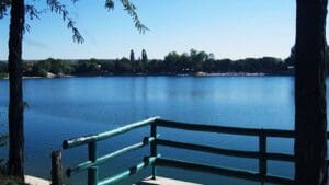 bela crkva glavo jezero srbija.