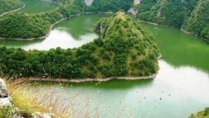 zlatarsko jezero, uvac, srbija.