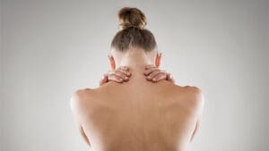 bolovi-vrat-zena-osteoporozabolovi-vrat-zena-osteoporozabolovi-vrat-zena-osteoporoza