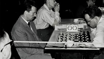 Gligoric vs Pachmann, 1961 Oberhausen, fotografGerhard Hund