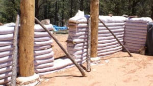 Gradnja sa vrećama od blata