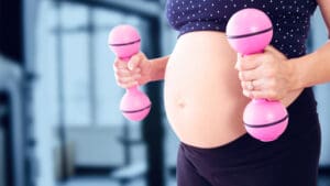 zena-sport-trudnica-vjezbanje