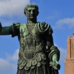 Rimski car Trajan, statua