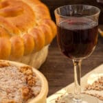 Slava, Srbski običaj, ima korijene u paganizmu