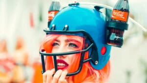 Coca Cola, djevojka, marketing, reklama