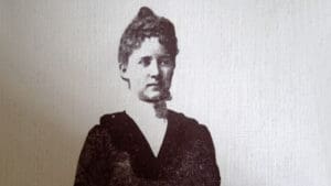 Slava Raškaj, slika http://www.radio-mreznica.hr/multimedia/imagecache/tekst-fotografija/foto/blog/ra%C5%A1kaj_slava.JPG