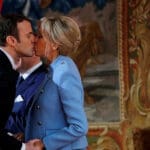 Macron i supruga se ljube