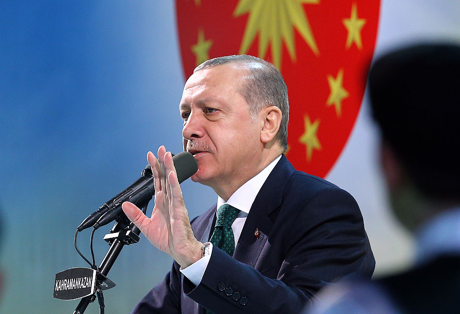 Erdogan za govornicom