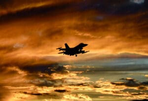 F-16 - Crveno nebo