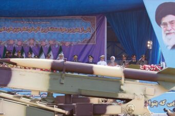 vojna parada Iran