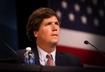 Tucker Carlson - zastava