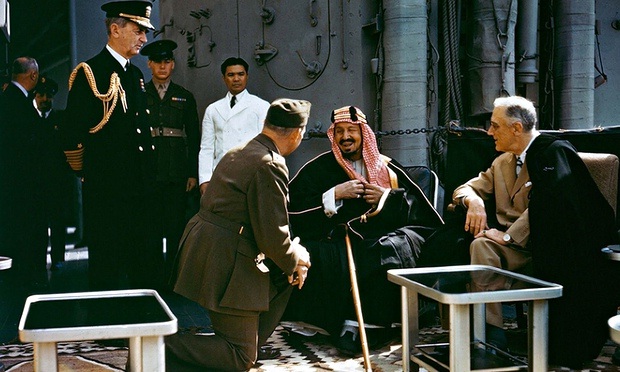 Abdul Aziz ibn Saud i americki predsjednik Franklin D. Roosevelt USS Quincy
