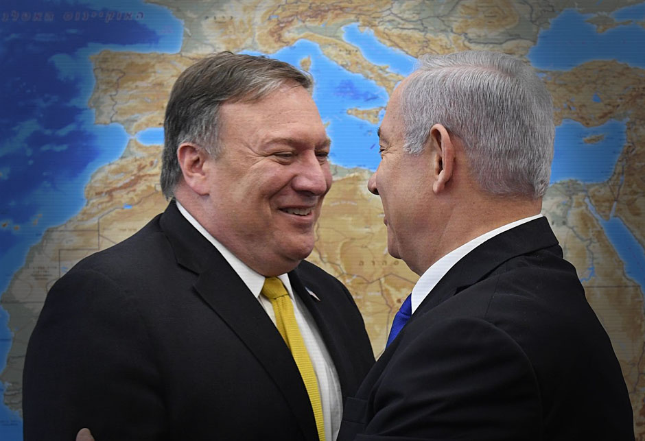 Mike Pompeo i Benjamin Netanyahu ispred karte Europe