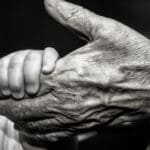 Stare ruke beba starost