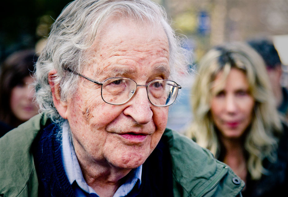 N. Chomsky: "Kakva Rusija, ako se itko upliće u američke izbore onda je to Izrael" 1