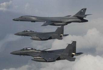 F-15 B-1B