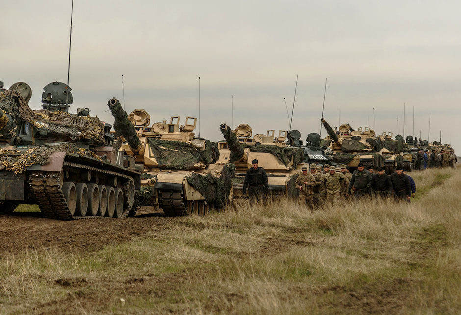 Tenk Abrams M1A2