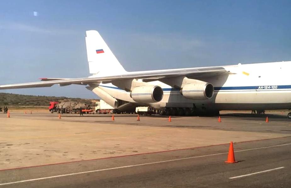 An-124 Venezuela