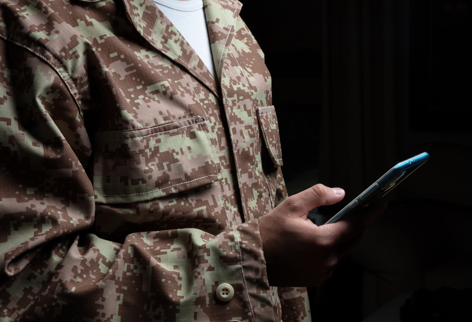 vojska mobilni telefon