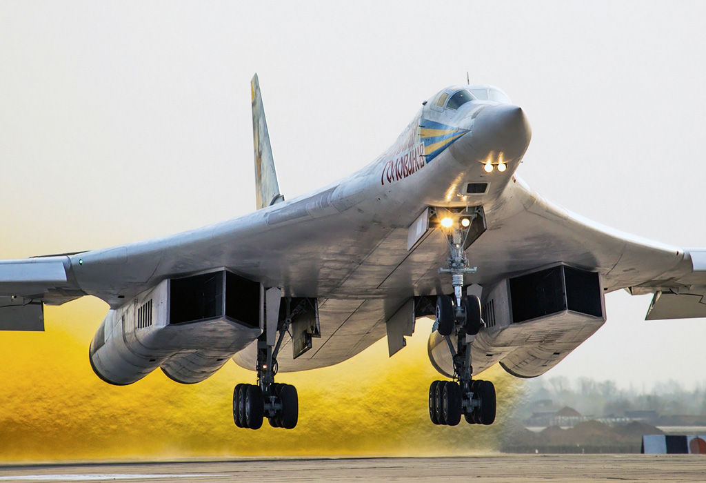 Tupoljev Tu-160