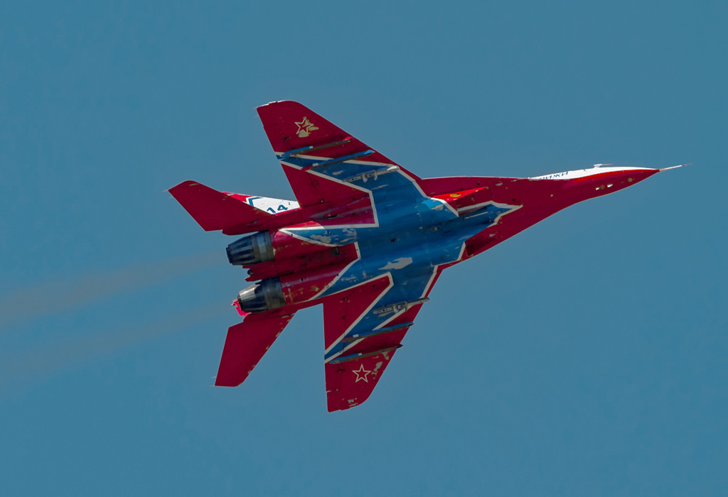 MiG-29_Strizhy_14_BLUE_UUMB