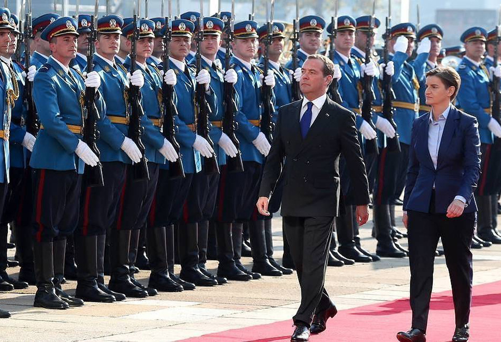 Dmitri Medvedev i Ana Brnabic