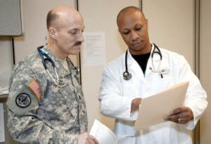 SAD - doktor i vojnik