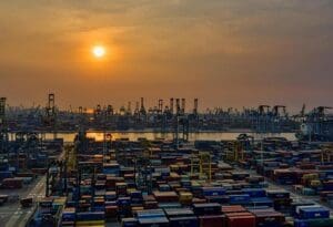 Luka kontejneri transport