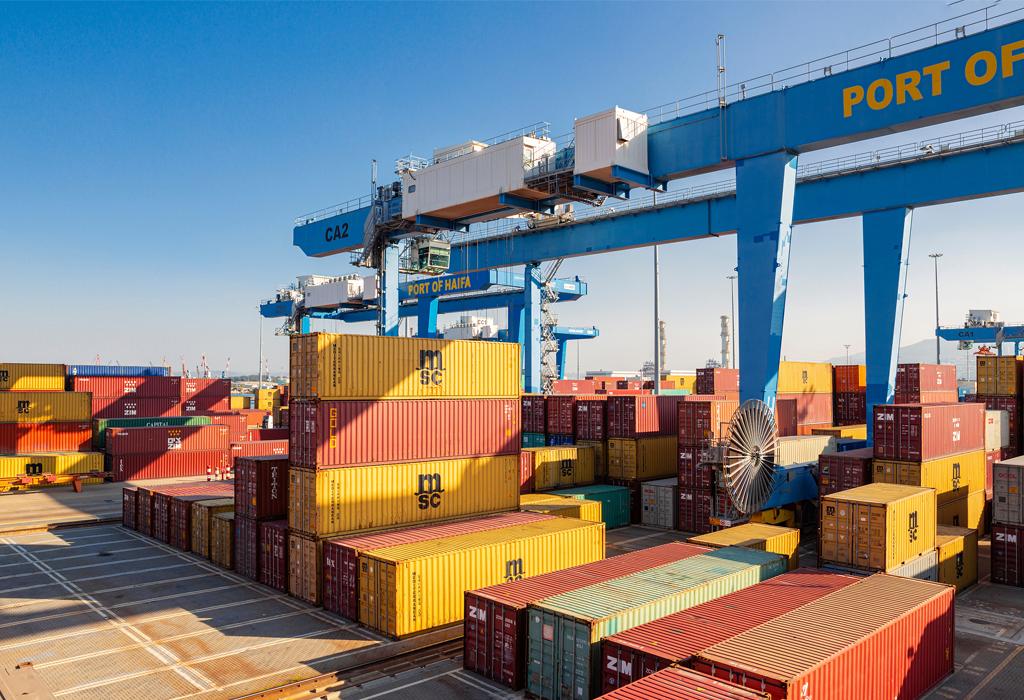 Kontejneri brod transport