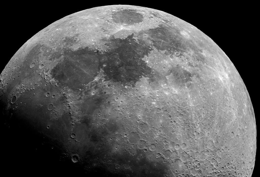 NASA - Mjesec