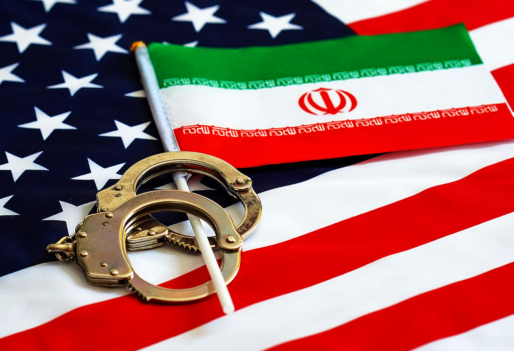 Americke sankcije Iranu