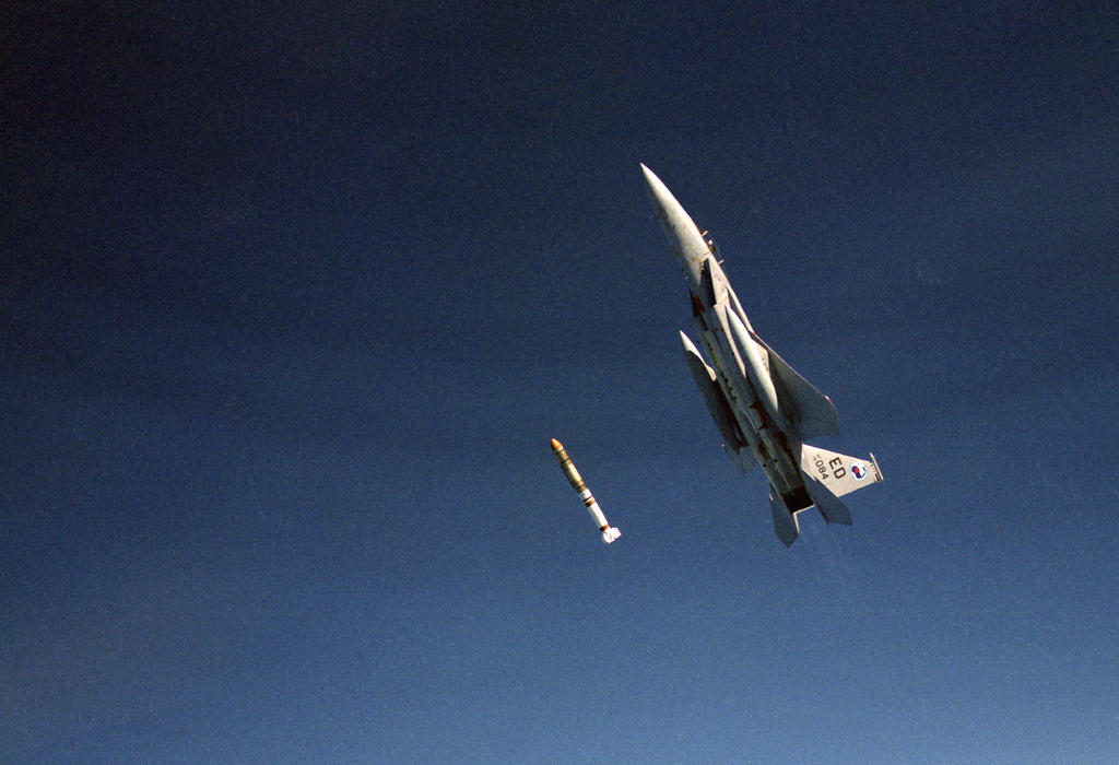 F-15 - antisatelitsko oruzje