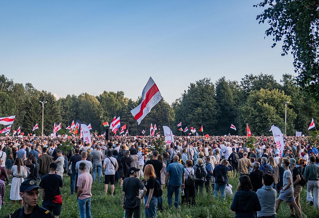 Protest u Minsku za podrsku Tsikhanouskaya