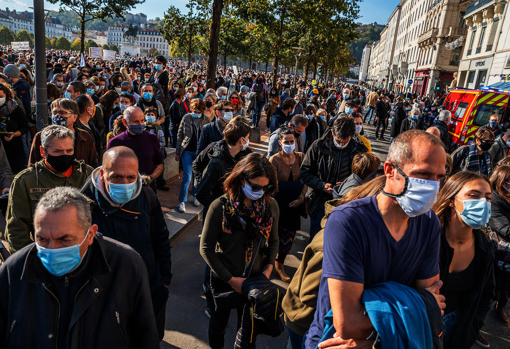 Francuska. protesti protiv islamskog terorizma nakon ubistva Samuel Paty