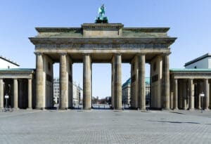 Brandenburger Tor u Berlinu tokom zakljucavanja