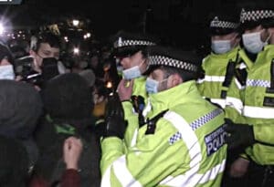 Bdjenje u Londonu uprkos Covid mjerama