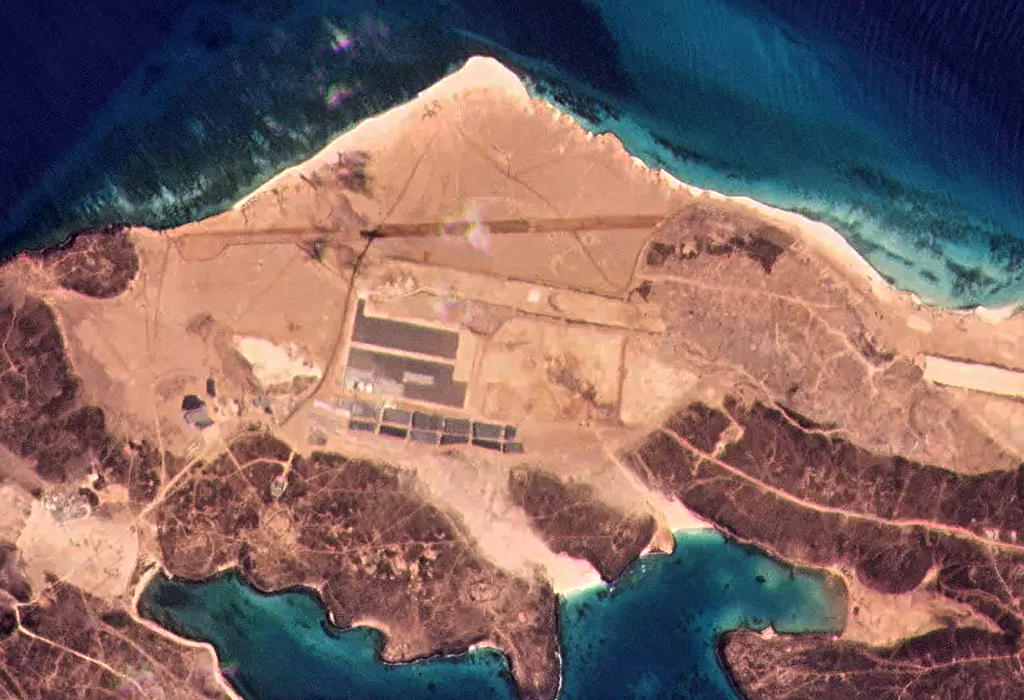 Satelitski snimci misteriozne baze na jemenskom ostrvu