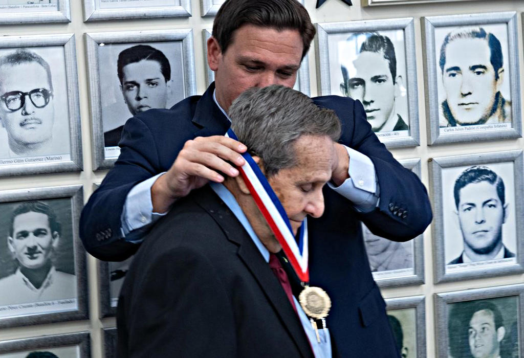 Ron DeSantis dodijelio Medalju slobode bivsem casniku CIA