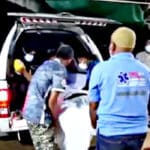 Bolnicari odvoze tijelo Ketsiree Kongkaew nakon smrti poslije cjepiva