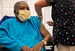 Cetvrta doza cjepiva u Kanadi