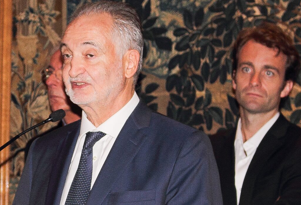 Attali i Macron