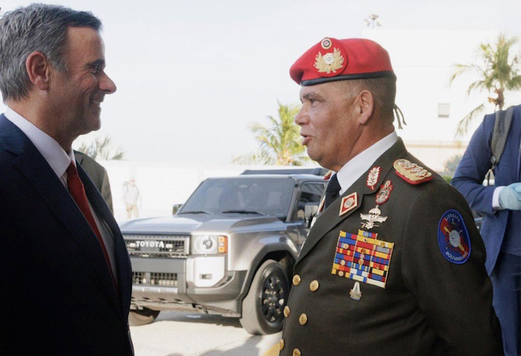 Direktor CIA i časnici vojske Venezuele