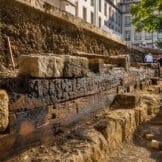 Zid ispod pariške bolnice otvara stoljetnu raspravu o nastanku Pariza
