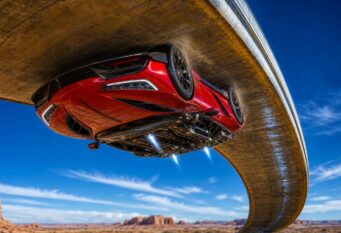 Tesla predstavila Roadster s vožnjom naglavce, ali bez cijene i datuma proizvodnje